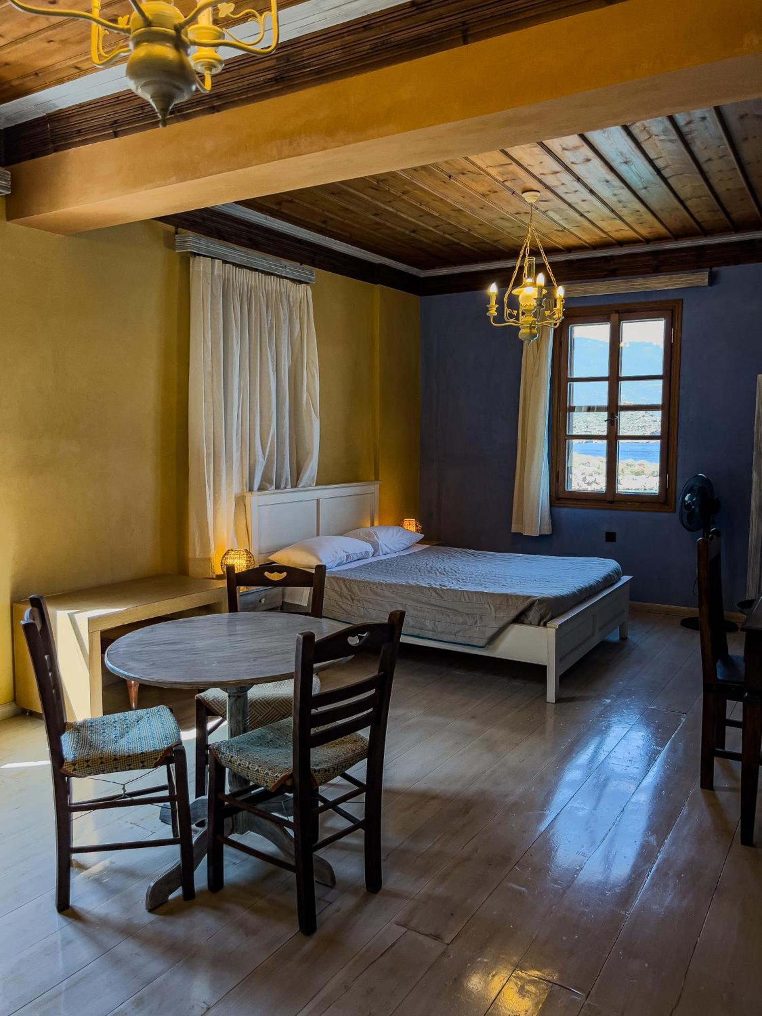 Agnanti Studios Meyísti Quarto foto