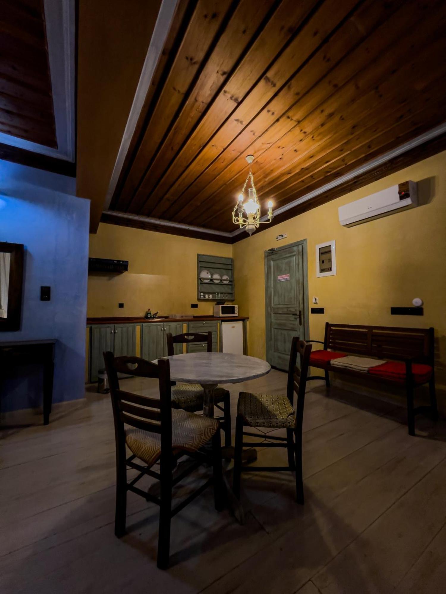 Agnanti Studios Meyísti Quarto foto